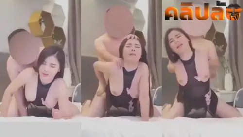 เสี่ยเย็ดสาวพริตตี้หน้าสวยนมใหญ่ คลิปหลุดมาแรง ใส่ชุดลูกไม้บางๆเย็ดคาชุด เสี่ยชอบเย็ดท่าเดียวท่าเดียวก็เสียวควยมากแล้ว เย็ดหีท่าหมากระเด้าหีเย็ดเบาๆแล้วเอามือบีนนมตอนเย็ดไปด้วย